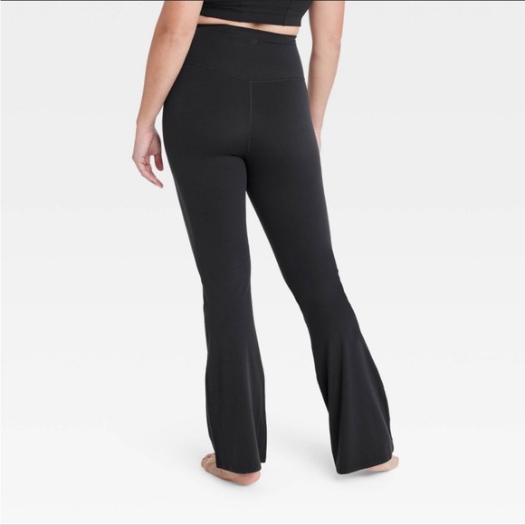 All in Motion Black High Rise Flare Leggings - Picture 2 of 6